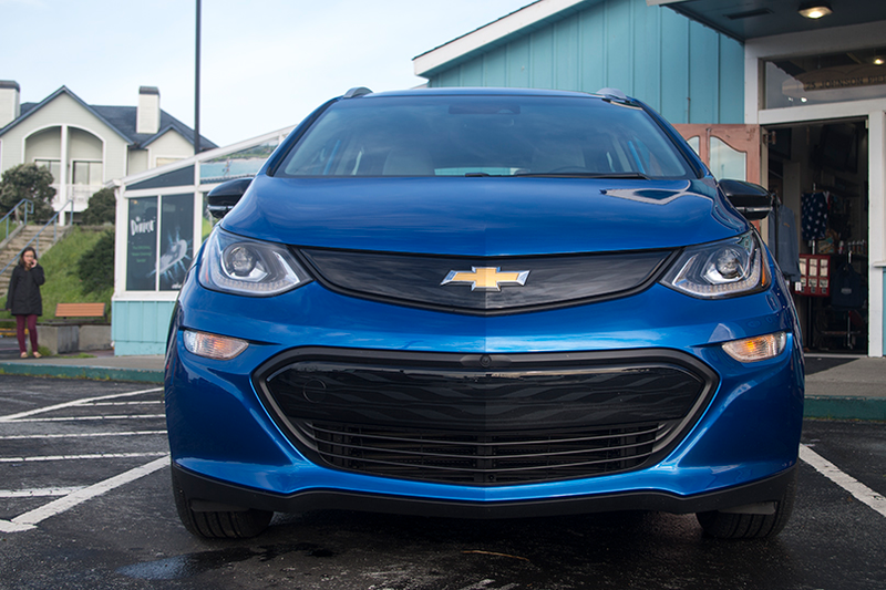Illustration for article titled The 2017 Chevrolet Bolt May Be The Start Of The Everyday Electric Revolution